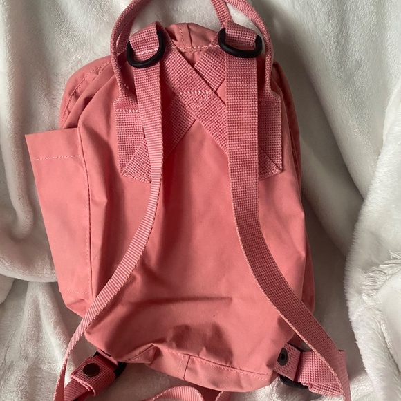 Fjallraven Kanken Mini Backpack - Picture 5 of 9